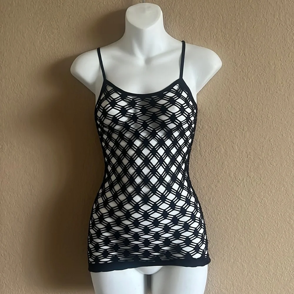 Fish net top - Picture 1 of 3